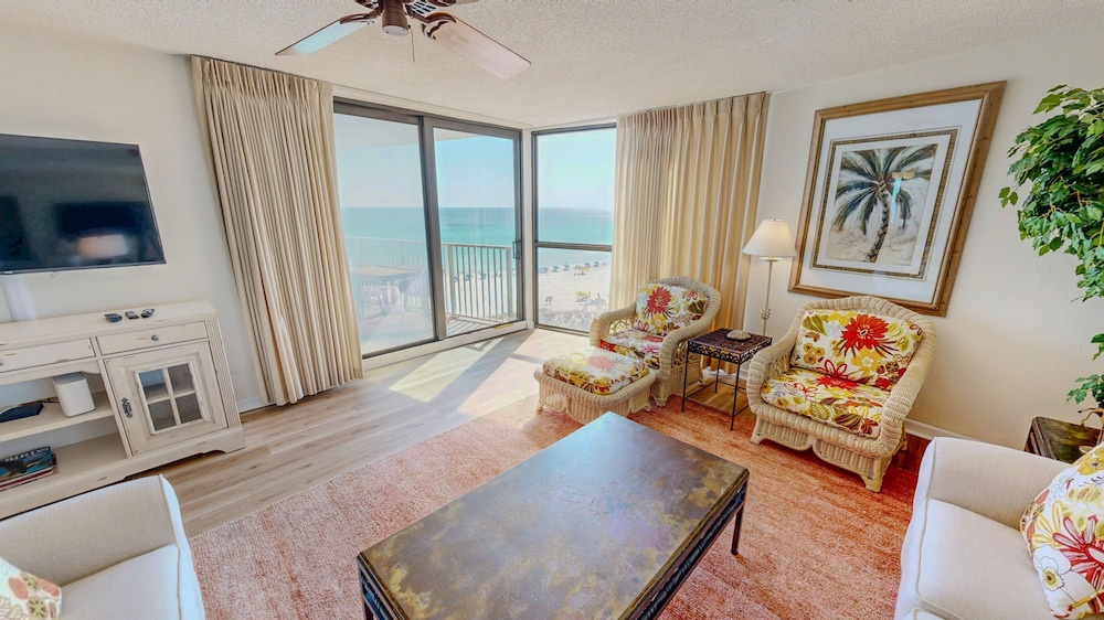 Mainsail 152 2 Bedroom Condo