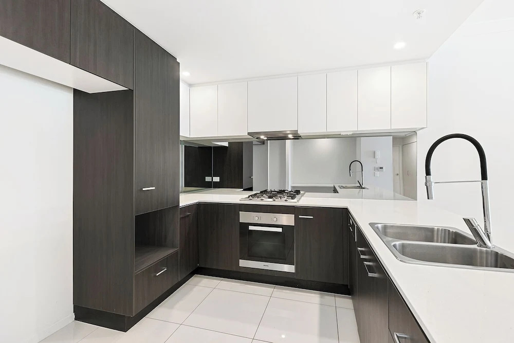Harbour Quays Apartments