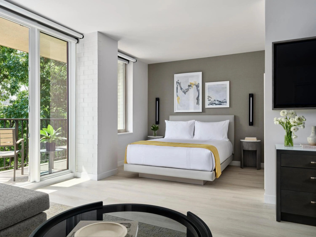 Отель One Washington Circle DC, Tapestry Collection by Hilton