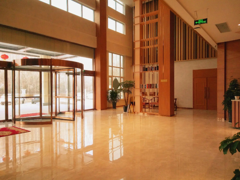 GreenTree Eastern XianGYAng Zhongyuan Xi Road Hotel