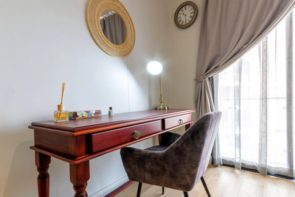 Alimama Spaces: Platinum Oaks Ellipse