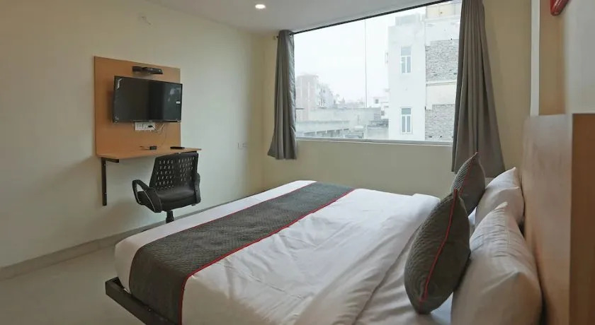 Hotel Square World