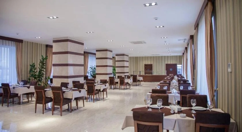 Black Mount Hotel