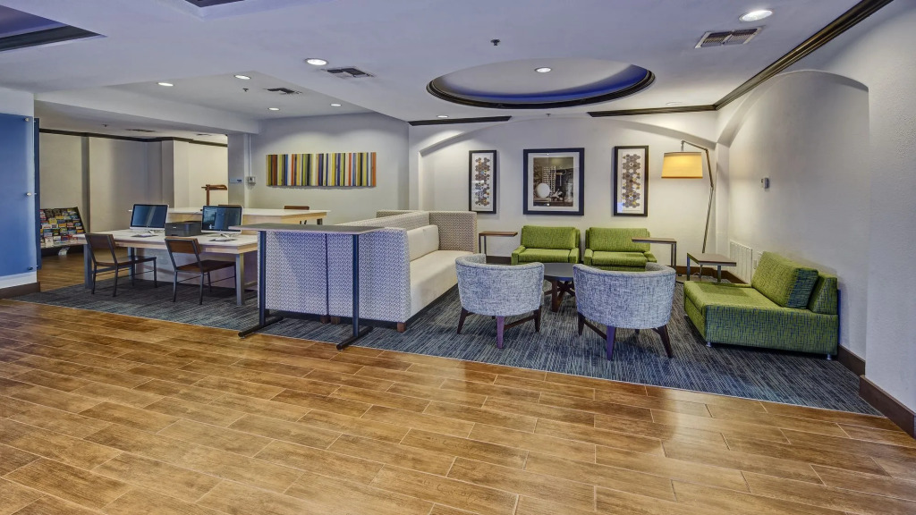 Holiday Inn Express Hotel and Suites Corsicana I-45 by IHG