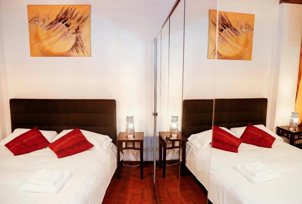 Campo dei Fiori 2 Bedroom Apartment