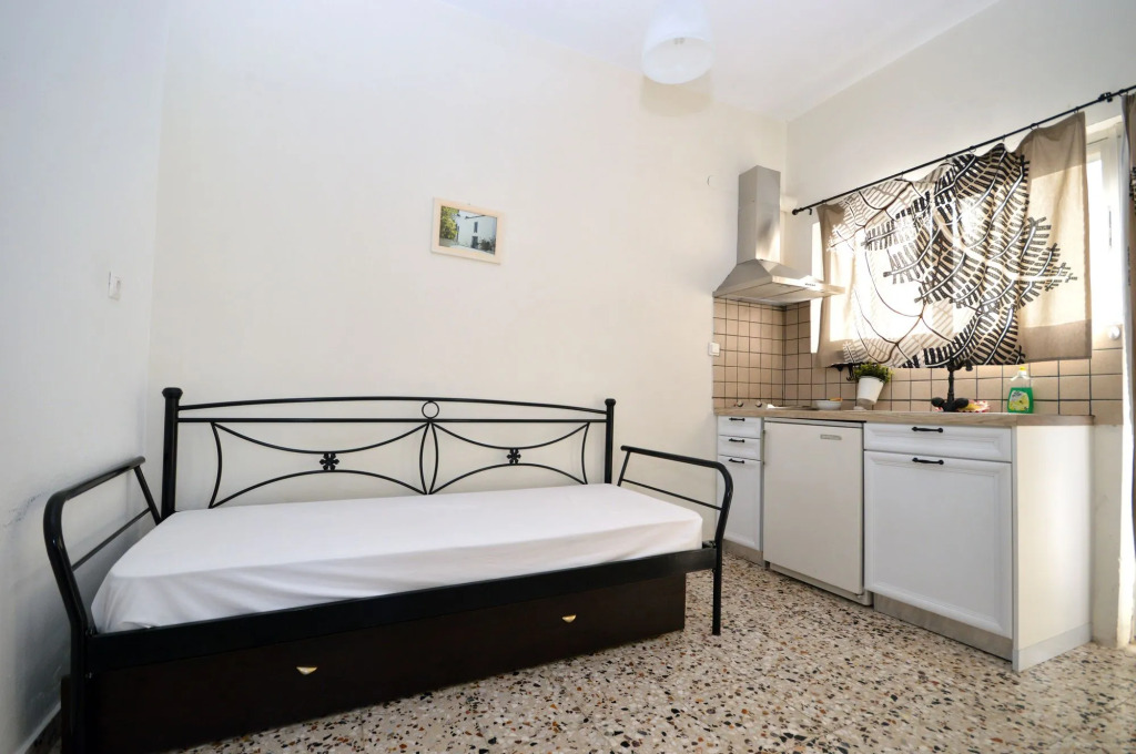 Koukounari Rooms