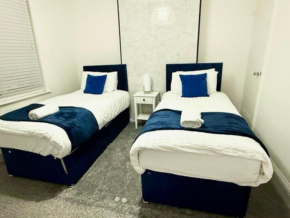 Cozy Haven Near Glenfield & LRI Hospitals