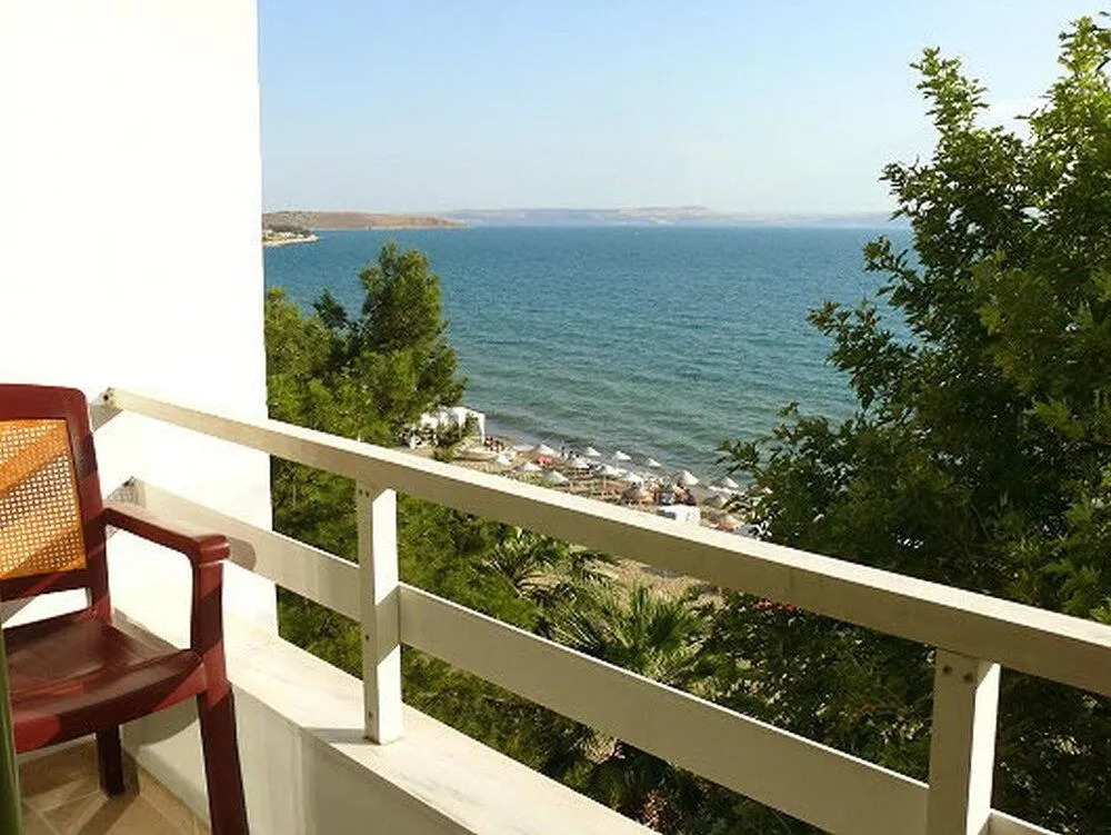 Kondu Hotel
