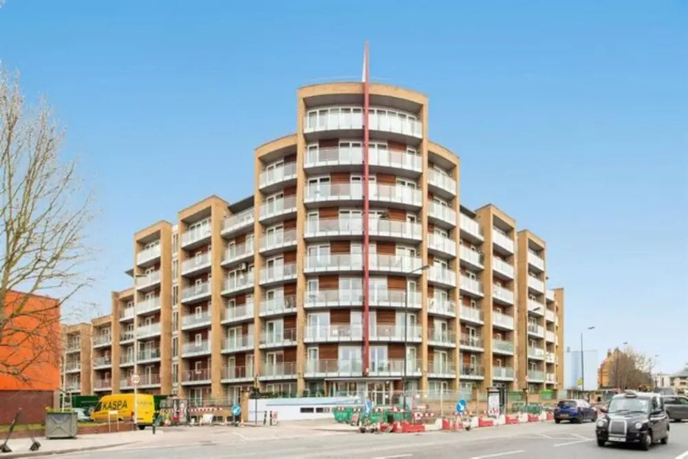 Nest Easy - Nine Elms