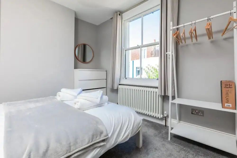Modern and Stylish 2 Bedroom House in Brighton
