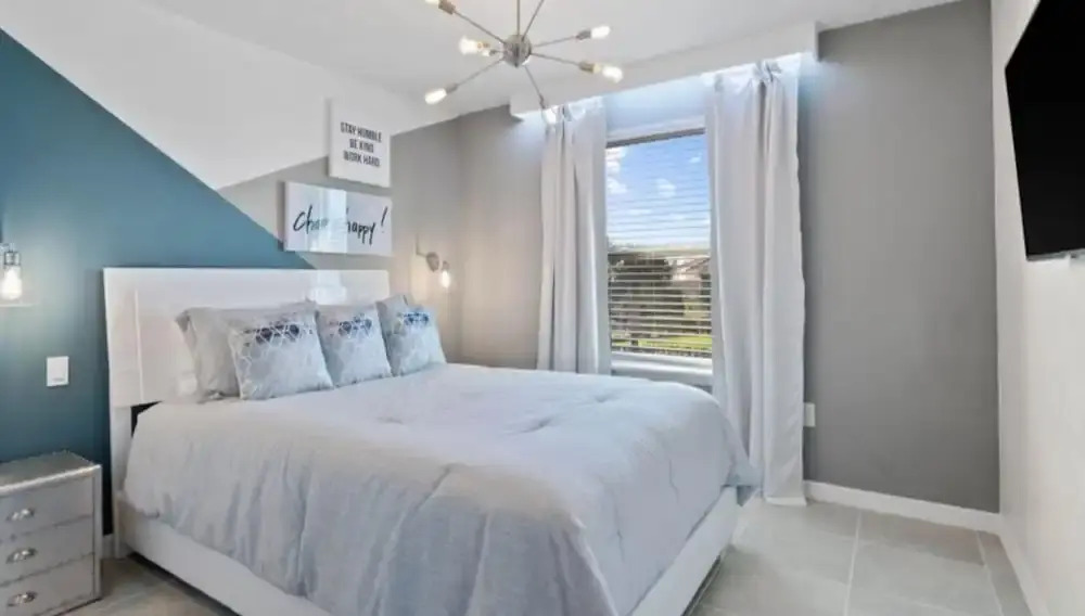 Townhome at Solterra NH 18005