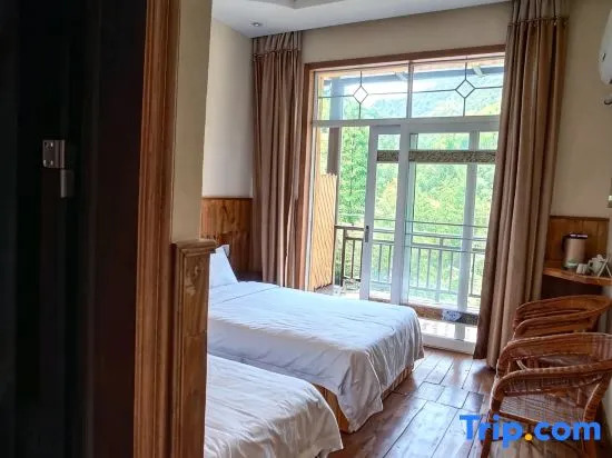 Yuan Ming Hotel