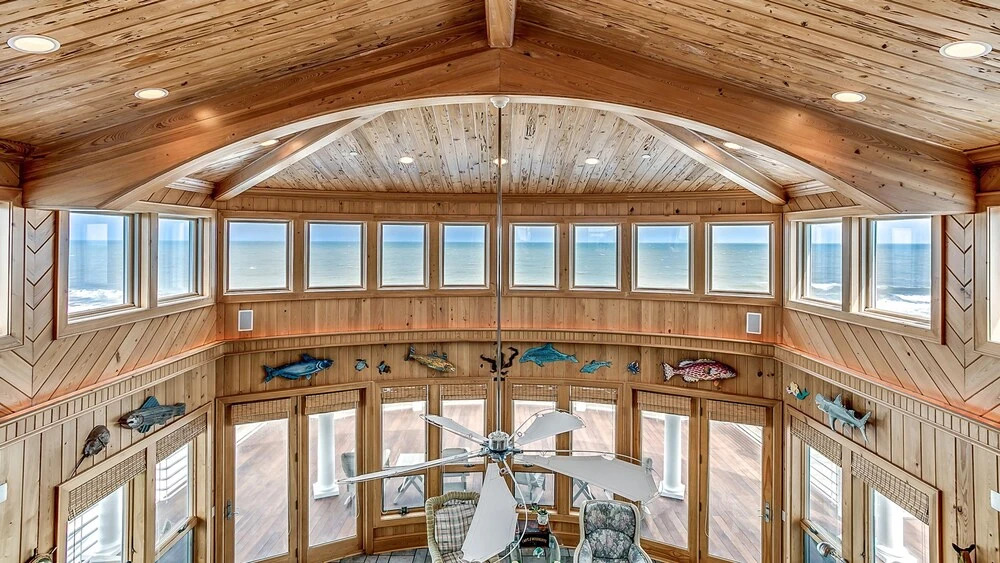 Boat House by Peace Vacations
