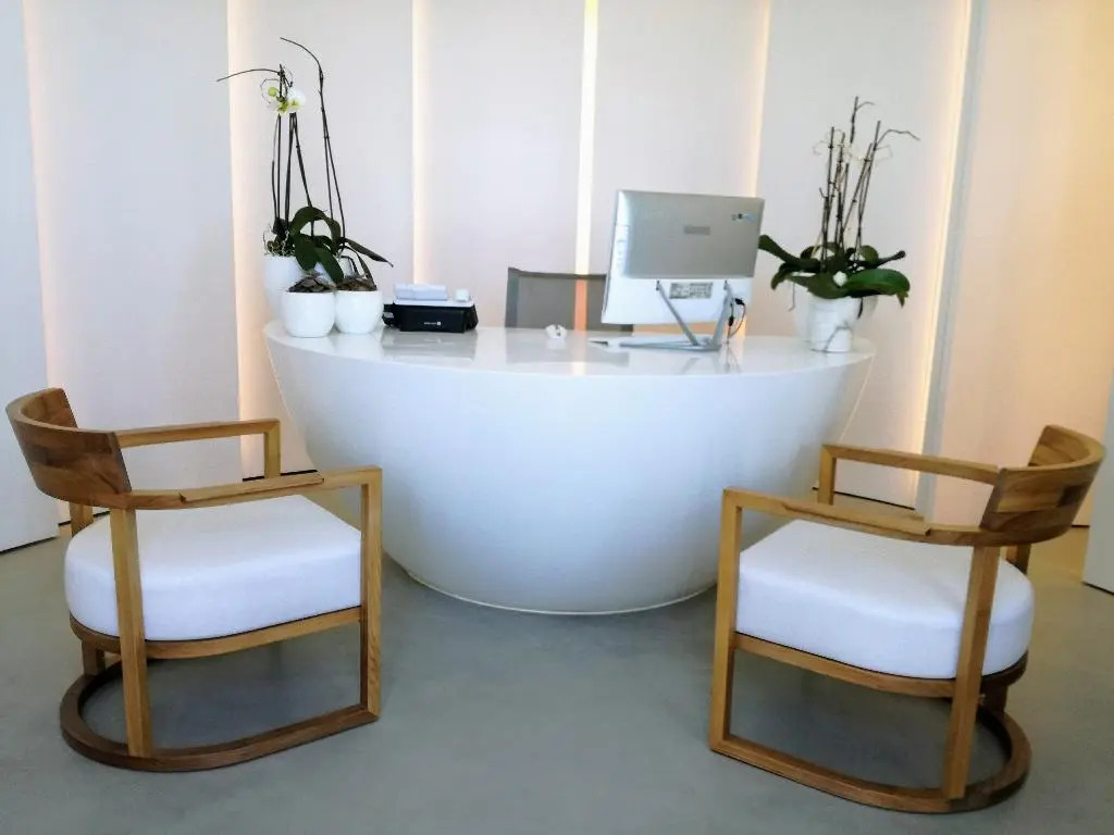Grace Hotel, Auberge Collection