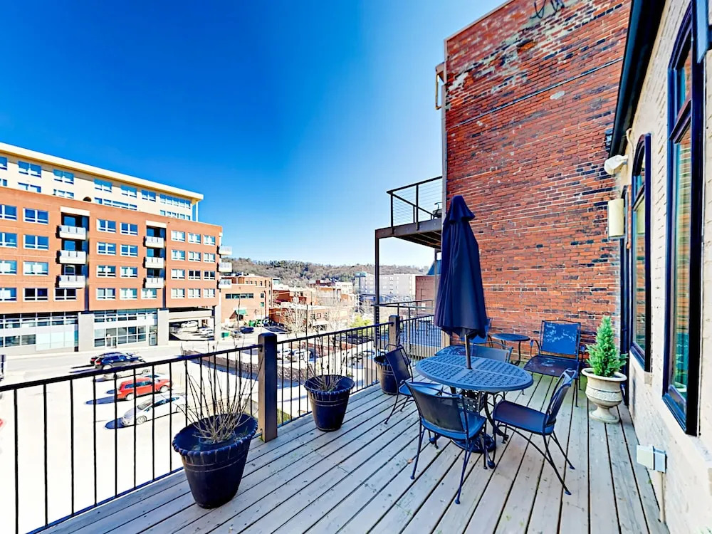 Church Street #202 - 1 Br Apts