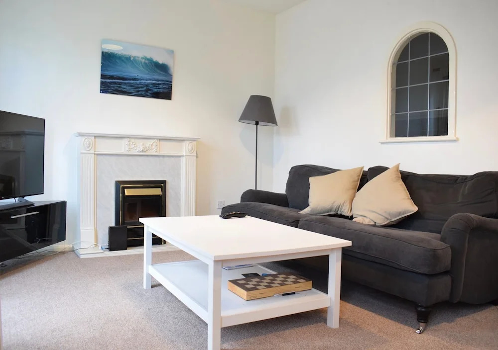 Modern 1 Bedroom Apartment Near London Bridge