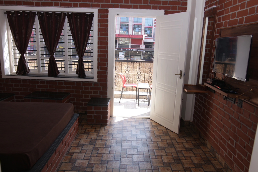 Red Bricks Inn