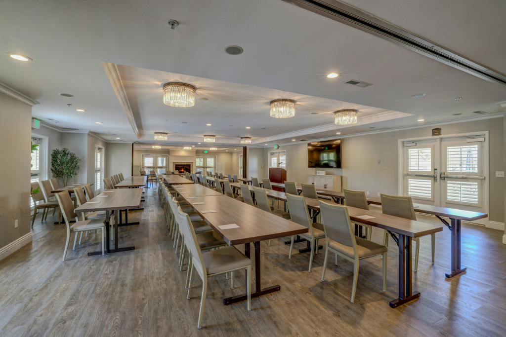 The Lodge at Healdsburg, Tapestry Collection by Hilton