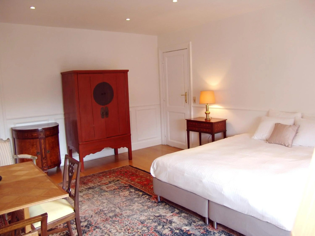 Apartment Brussels Louise Chatelain
