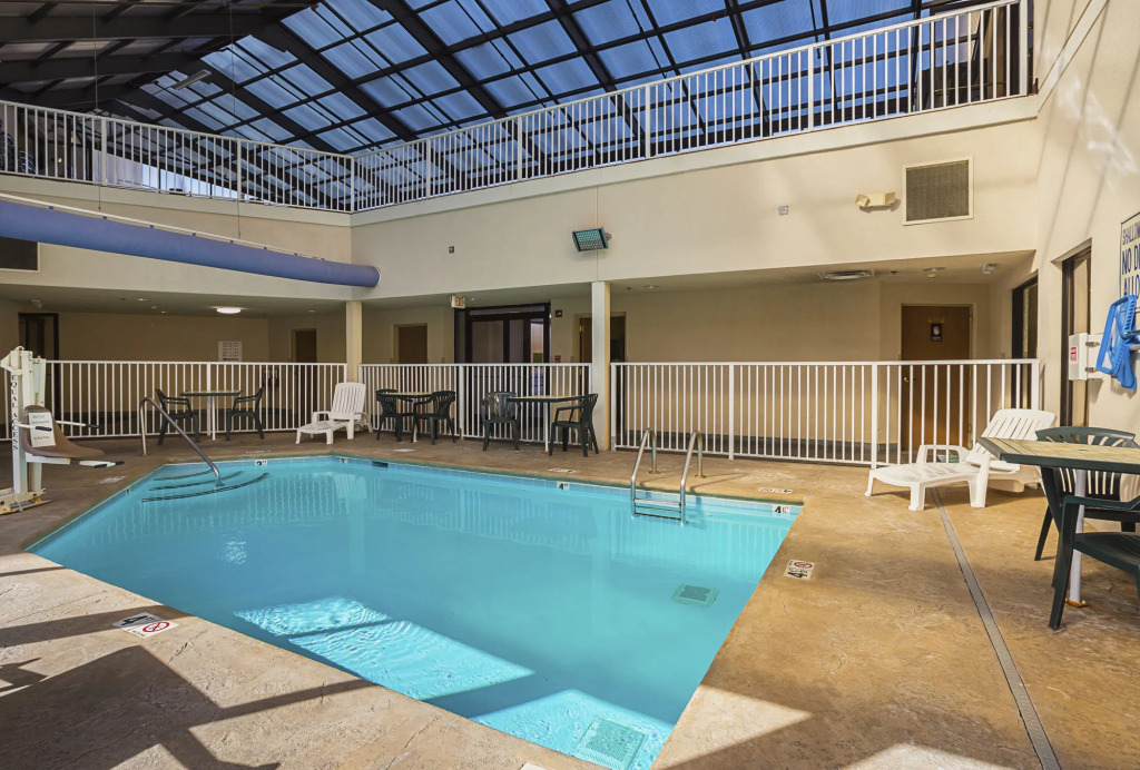 River Bend Inn - Pigeon Forge