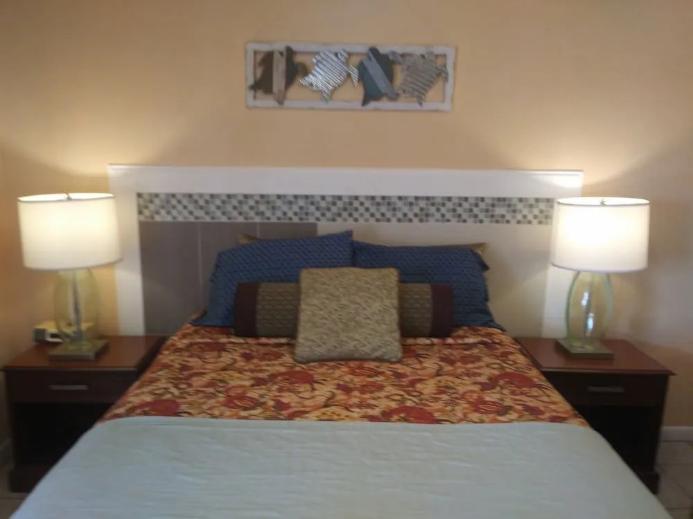 Siesta Motel and Surfside Cabanas