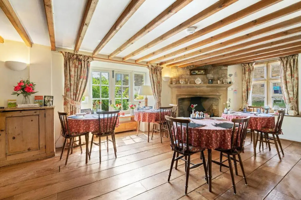 Guiting Guest House