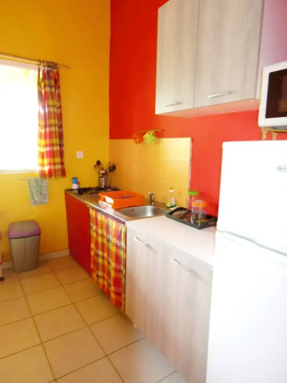Bungalow With one Bedroom in Guadeloupe, With Pool Access, Enclosed Ga