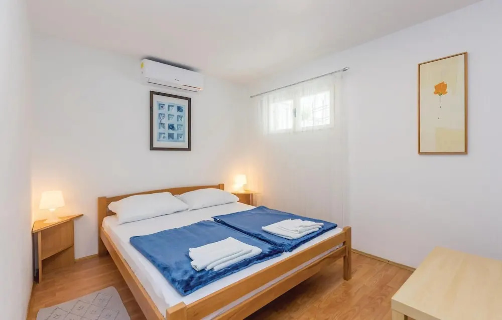 Nice Home in Krk With Wifi and 1 Bedrooms