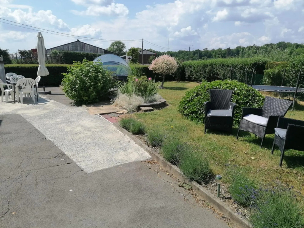 Sweet Home in Chiny With Garden
