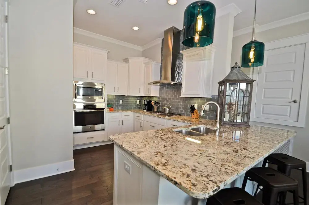 Galanta 2 Bedroom Condo By Coastal Dreamin