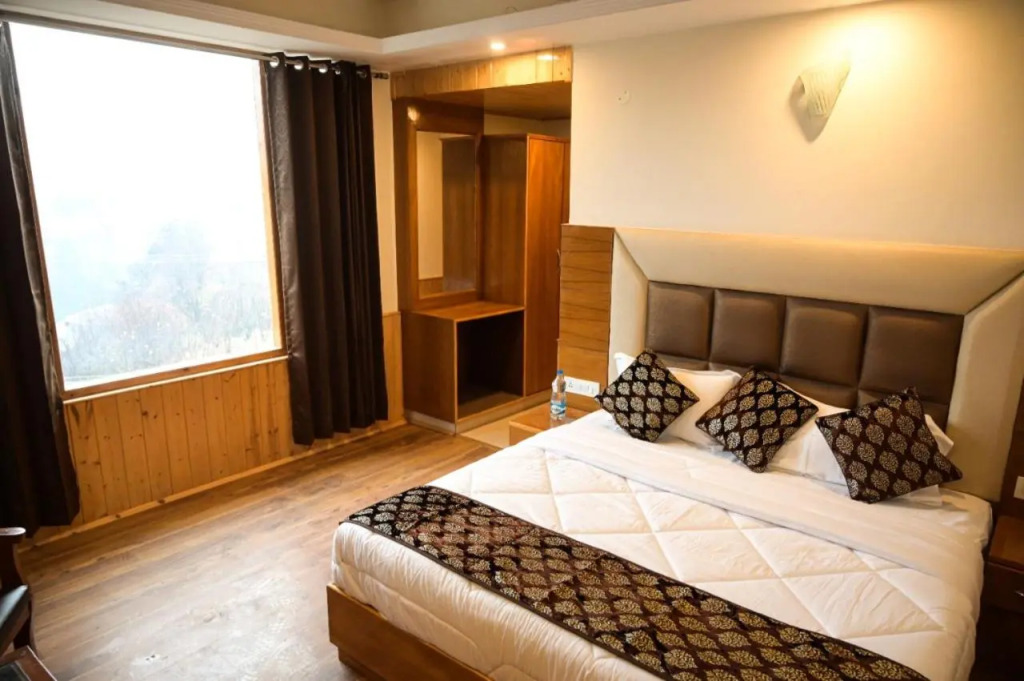 Lotus Inn Rohtang View