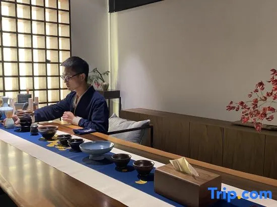 Wuta Xinshe Tangquan Homestay (Hangzhou Stork Branch)