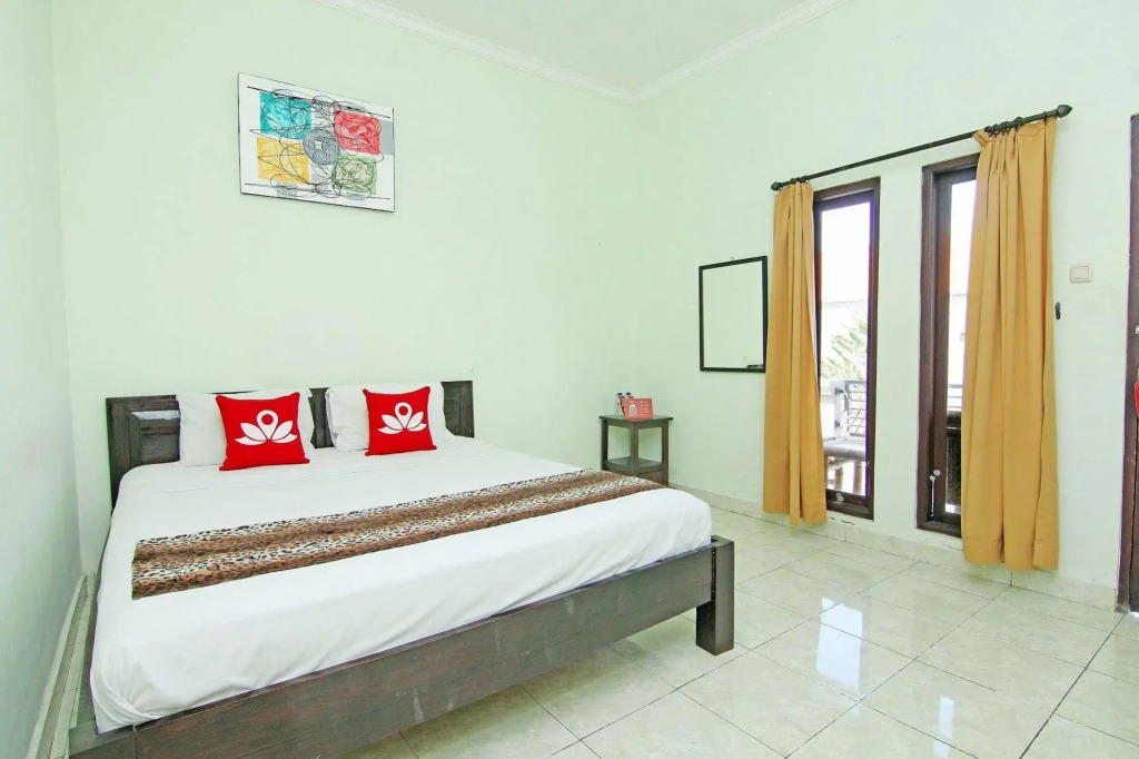 Gong Corner Guest House 2