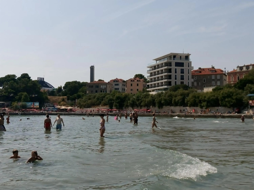 APARTMENT SUNSHINE- center of Split