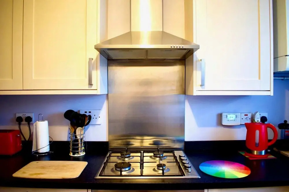 Welcoming and Homely 2 Bed in Central Location