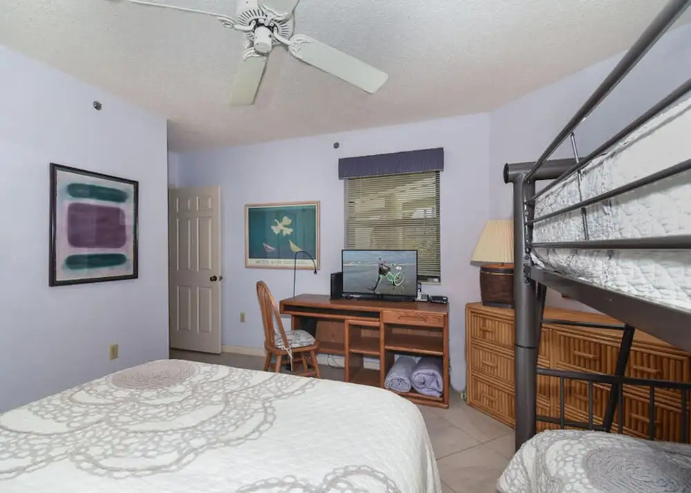 Ebb Tide 203 by Ocean Properties