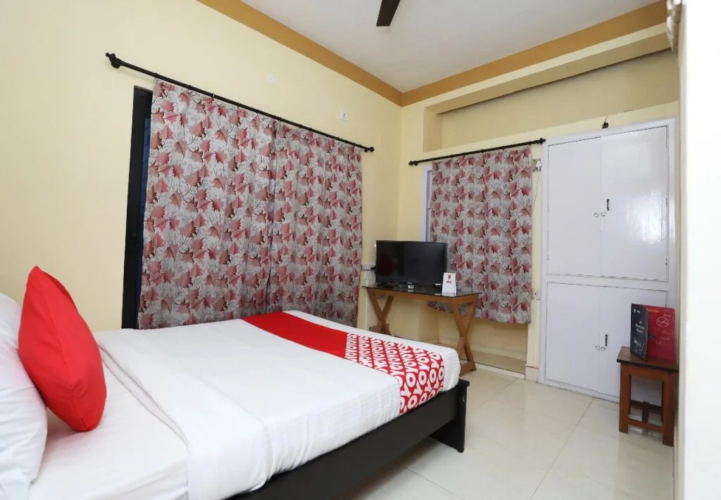 Oyo 24081 Hotel Lata Palace And Resort