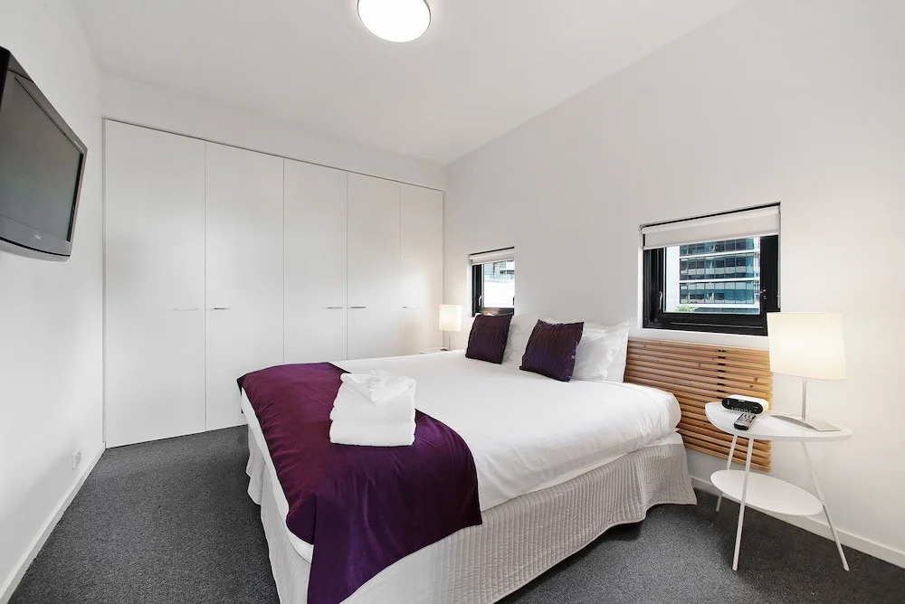 Docklands Private Collection - City Harbour Apartments