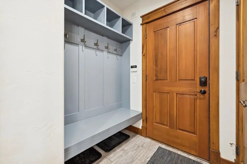Cucumber 41 4 Bedroom Townhouse by RedAwning