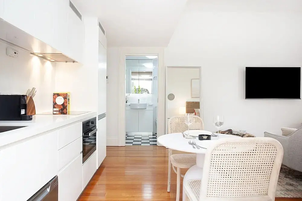 Modern and Cosy Inner West Apartment