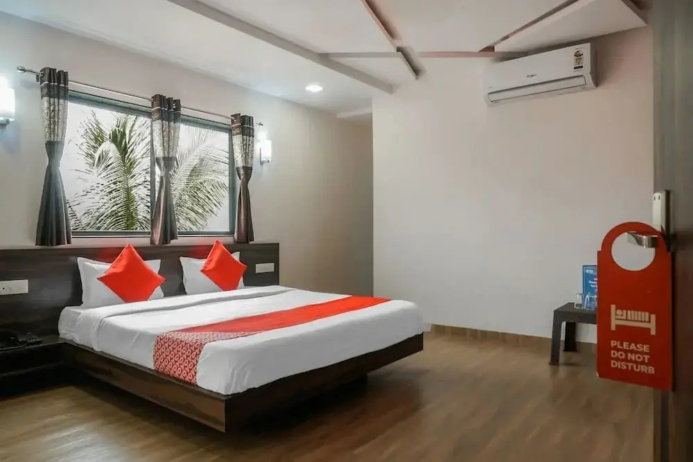 Bhushan Residency by OYO Rooms