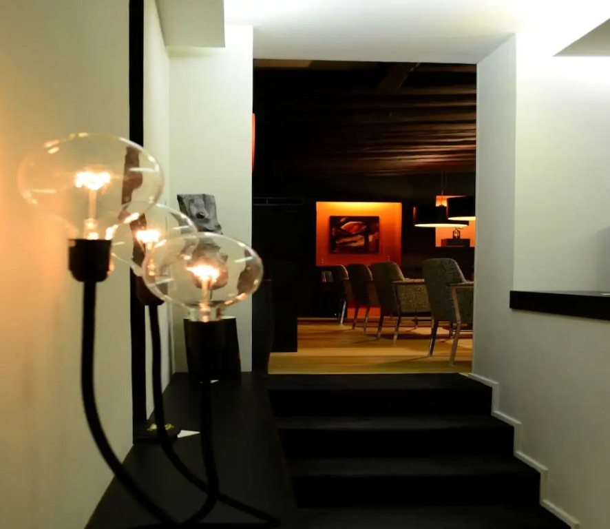 The Charming House DD724