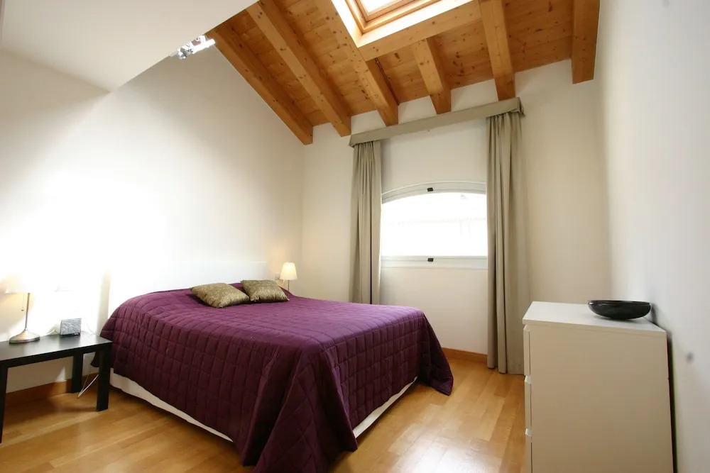 City Apartments - Leonardo