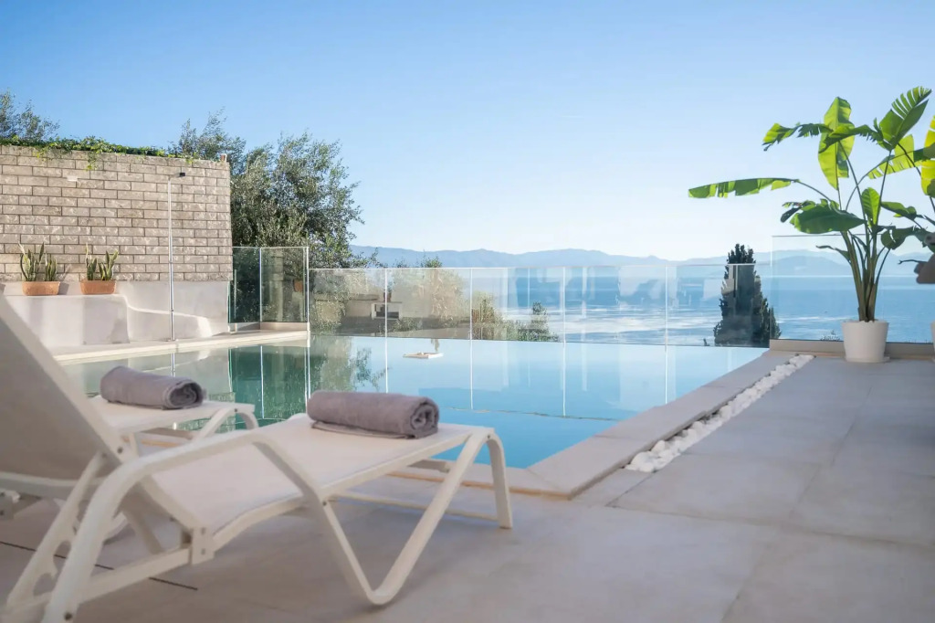 Achillion Luxury Corfu Villa & Suites