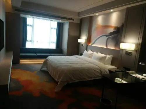 Shu Jing Holiday Hotel