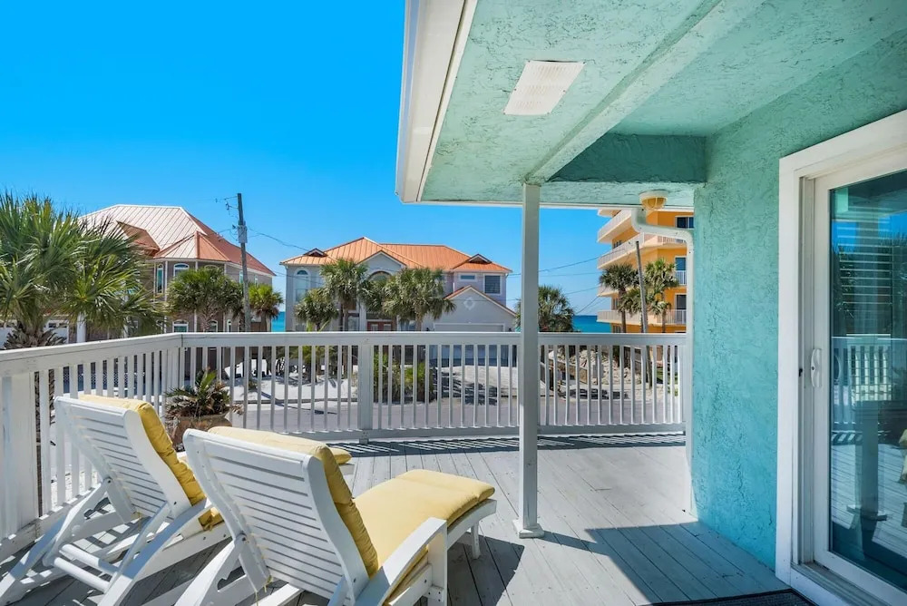 The Sand Dollar A