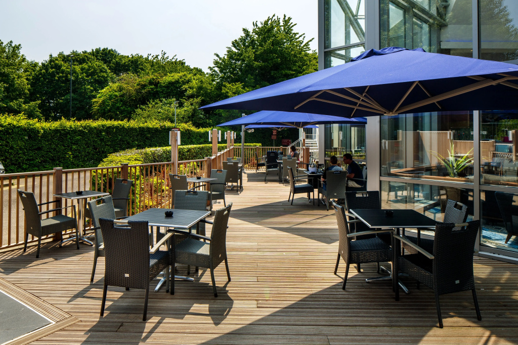 Crowne Plaza London - Gatwick Airport by IHG