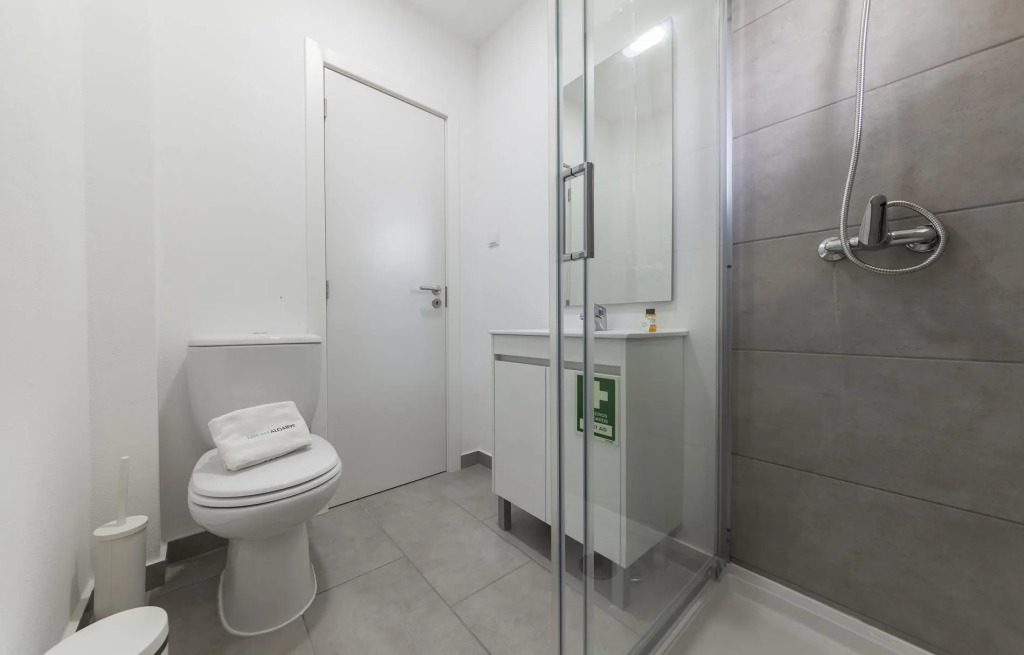 B53 - Vasco da Gama Top Floor Apartment