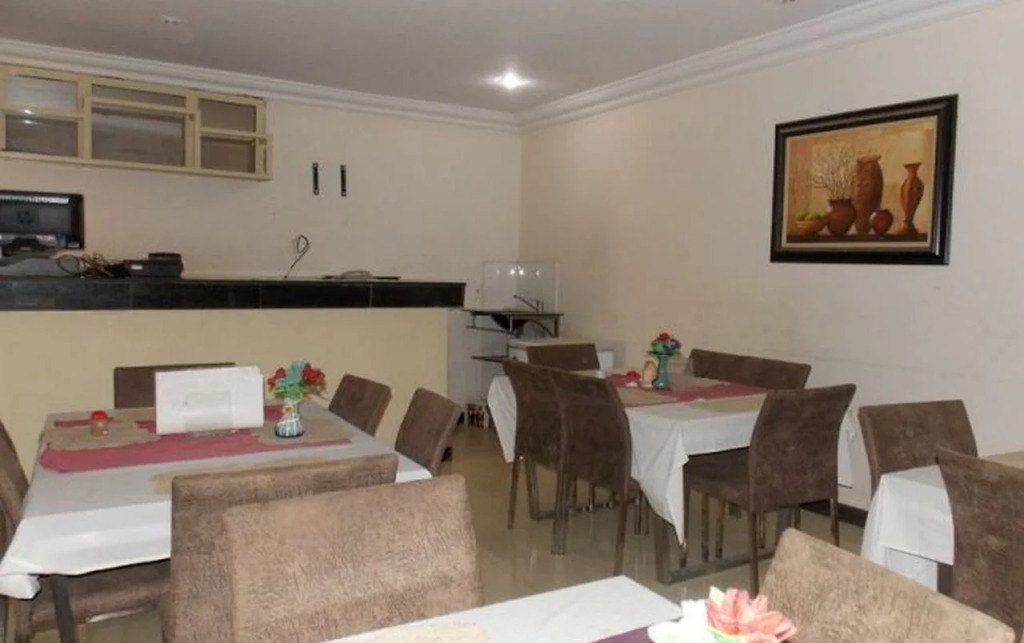 Gade Place Hotel