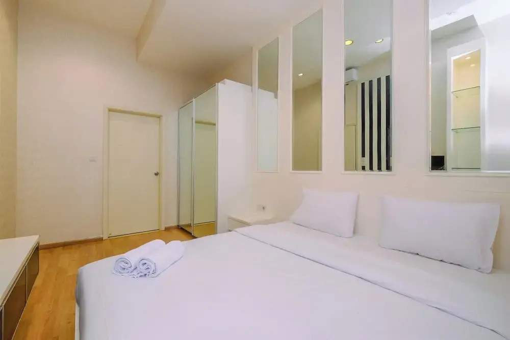 Elegant And Comfy 2Br Apartment At Casa Grande Residence